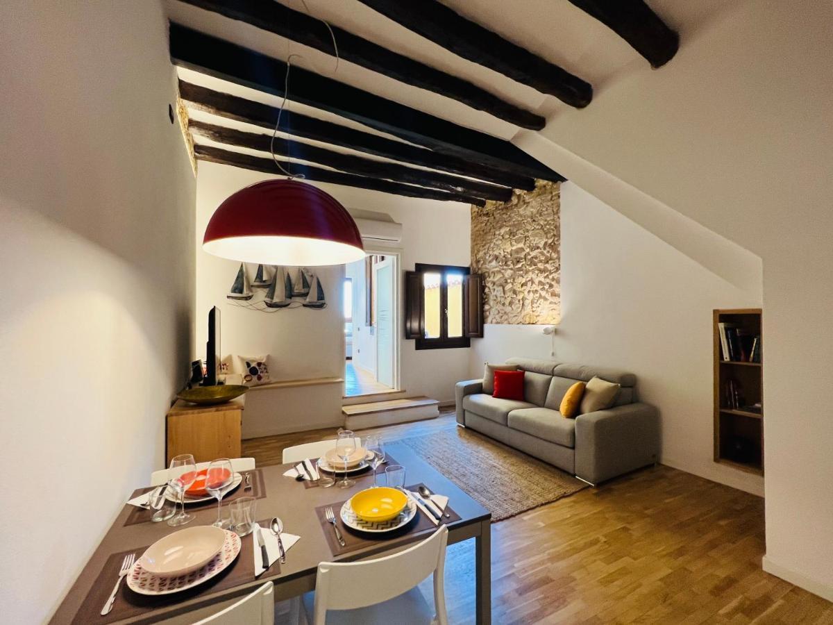 Suite "Le Vele" In The Heart Of The City Cagliari Luaran gambar